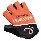 2013 Euskaltel Handschuhe Radfahren